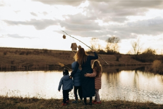 Finding Strength in God: Encouragement for Mothers in Difficult Times
